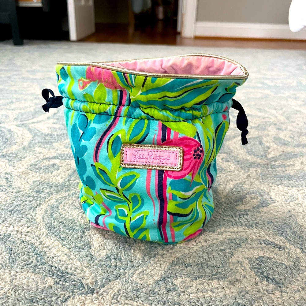 Lilly Pulitzer makeup/jewelry bag GUC (this is vintage)